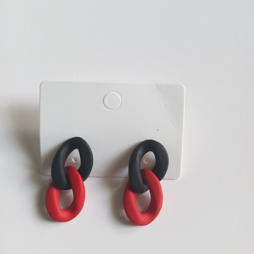 Fashion Jewelry Black And Red Chain Earrings - Picture 3 of 5